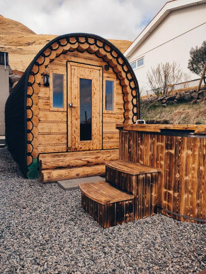Апартаменты Gotugjogv Log House Экстерьер фото